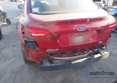 2017 Ford Focus Sel z USA, uszkodzony, nr VIN 1FADP3H25HL241136